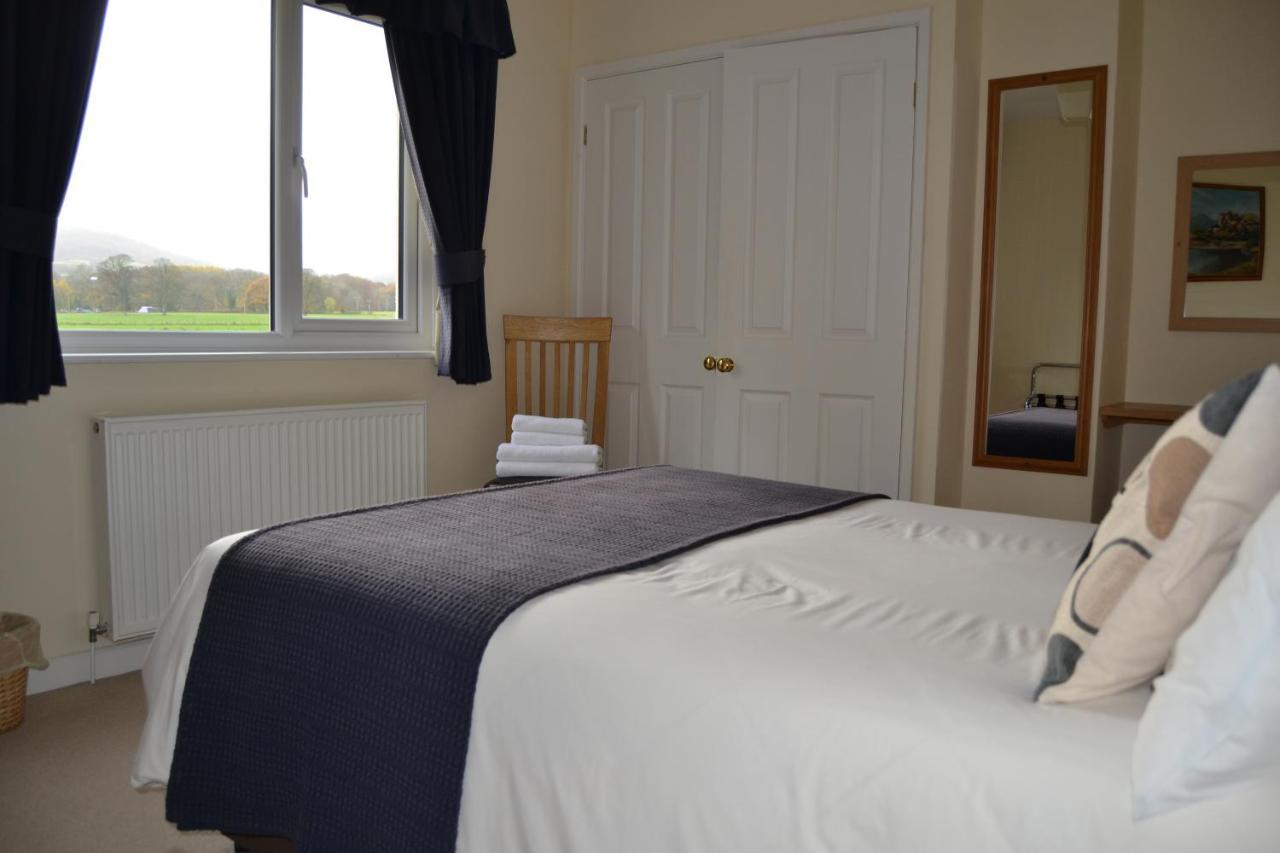 The Lodge Brecon B&B Dış mekan fotoğraf