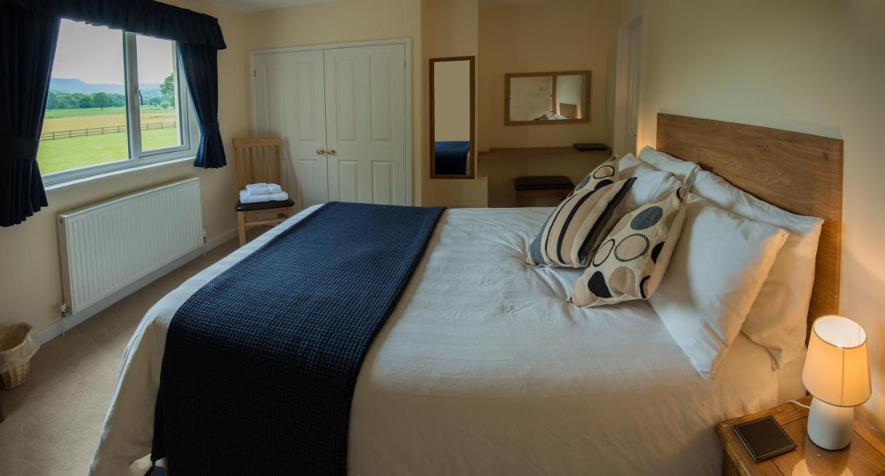 The Lodge Brecon B&B Dış mekan fotoğraf