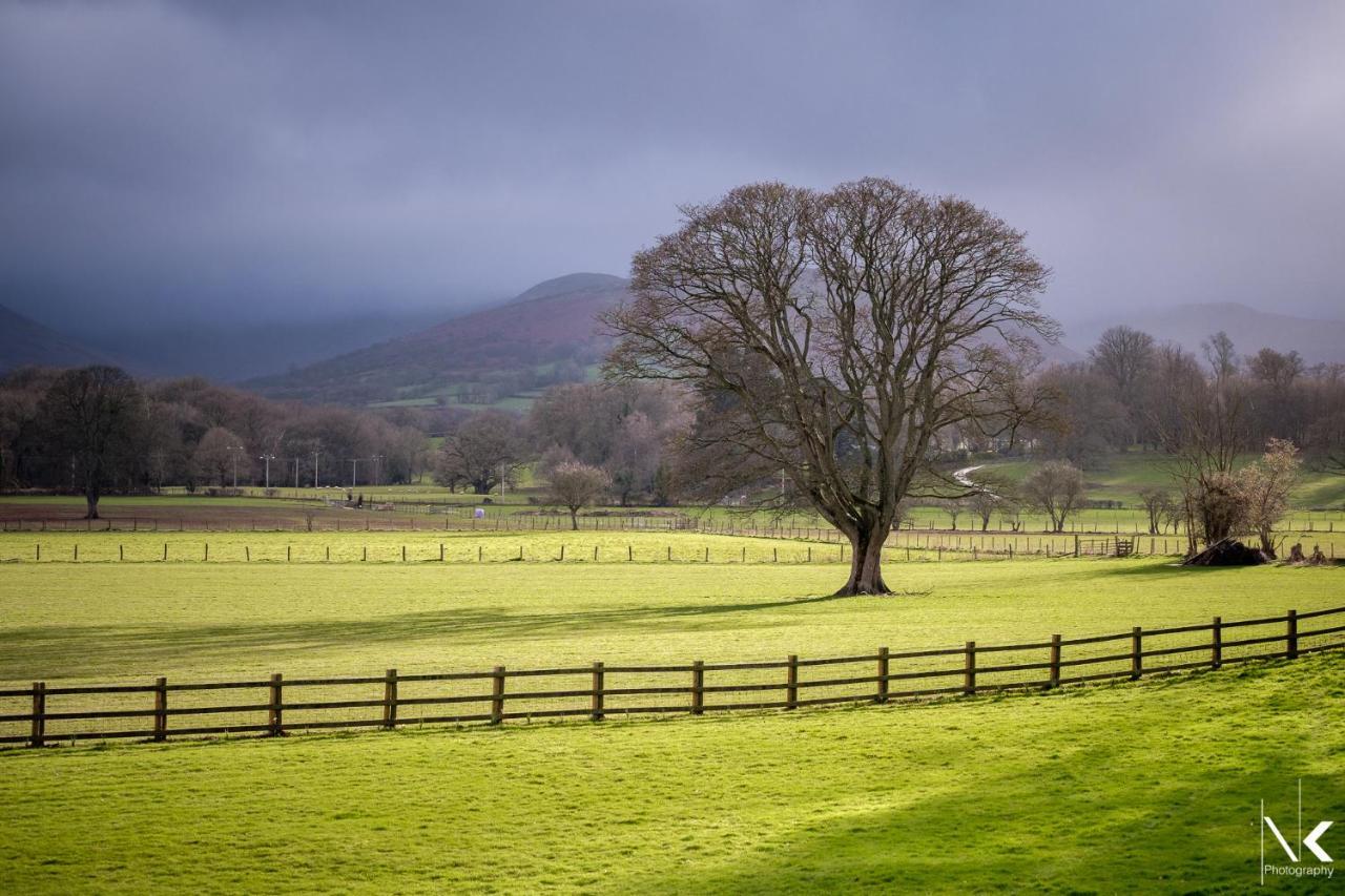 The Lodge Brecon B&B Dış mekan fotoğraf